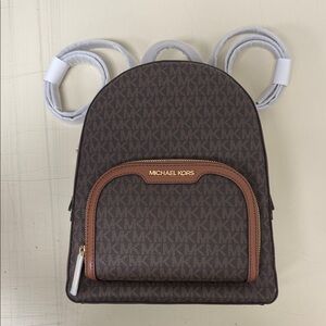Michael Kors Jaycee Medium Logo‎ Backpack